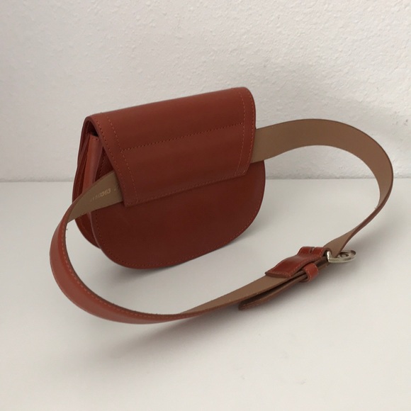 Vanessa Seward Leather Belt Bag - Picture 7 of 9